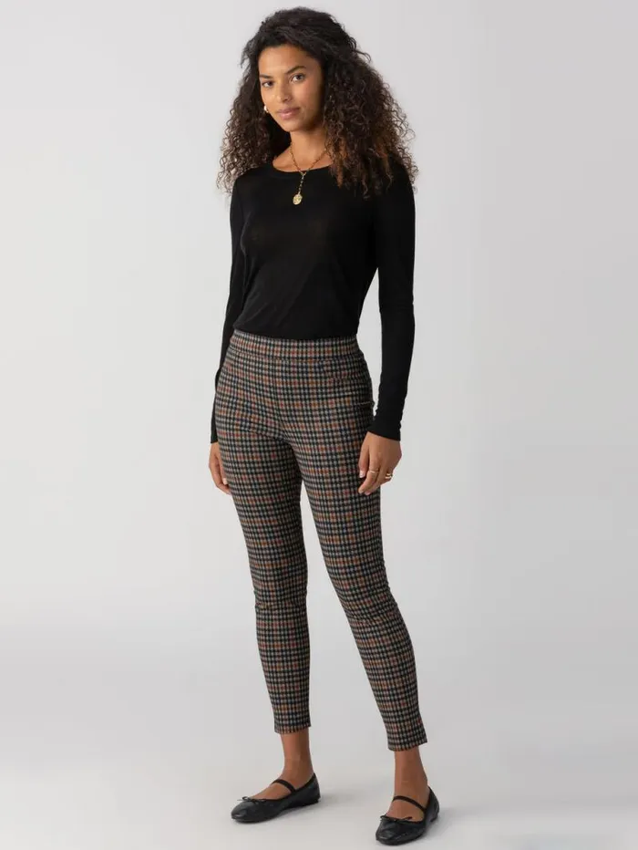 Women Runway SemiHigh Rise Legging Arrow Plaid Sanctuary Clothing Leggings Women Runway SemiHigh Rise Legging Arrow Plaid Sanctuary Clothing Leggings