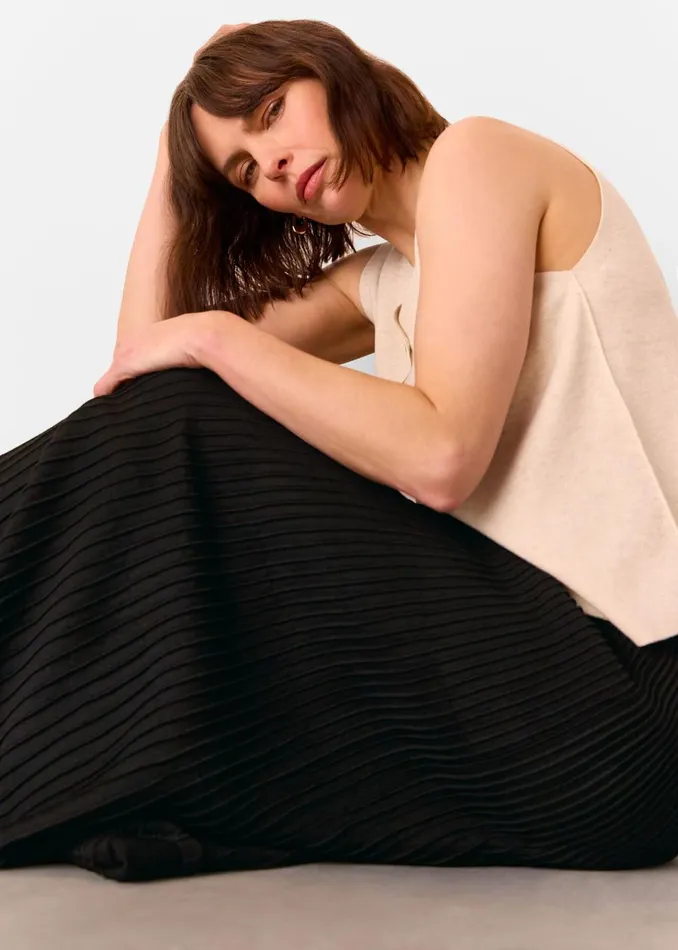 Women Skirts Whistles Black Knitted Pleated Skirt
